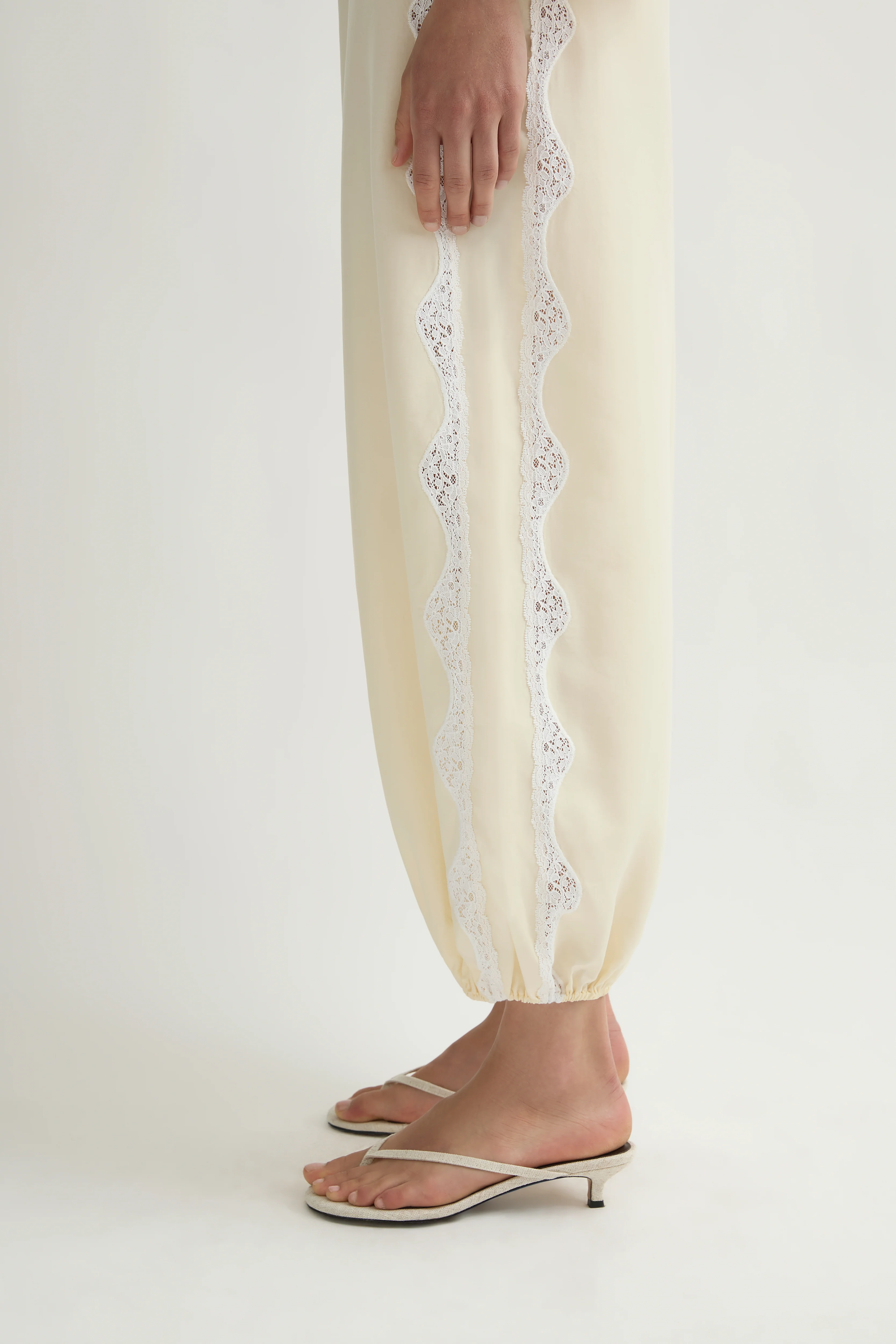 TABITHA BALLOON PANT - Image 5