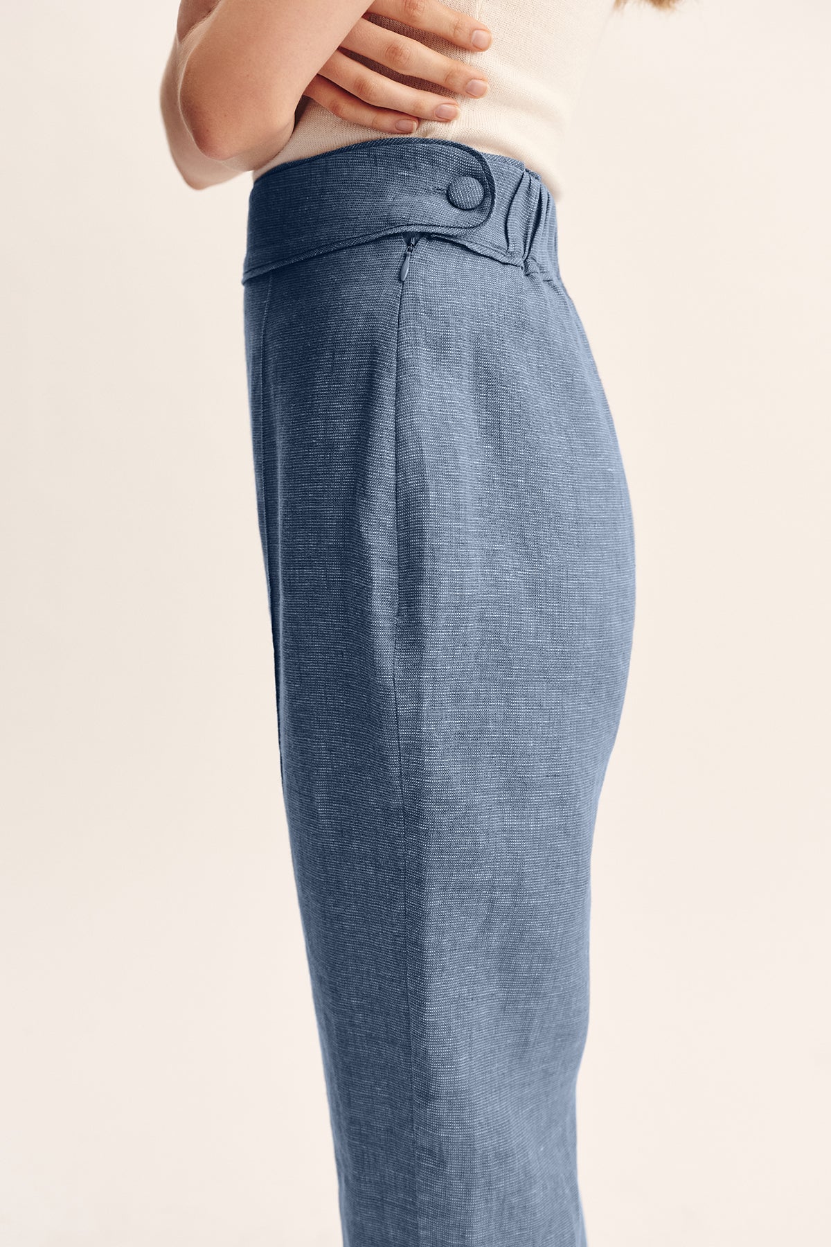 THEA TROUSER - Image 2
