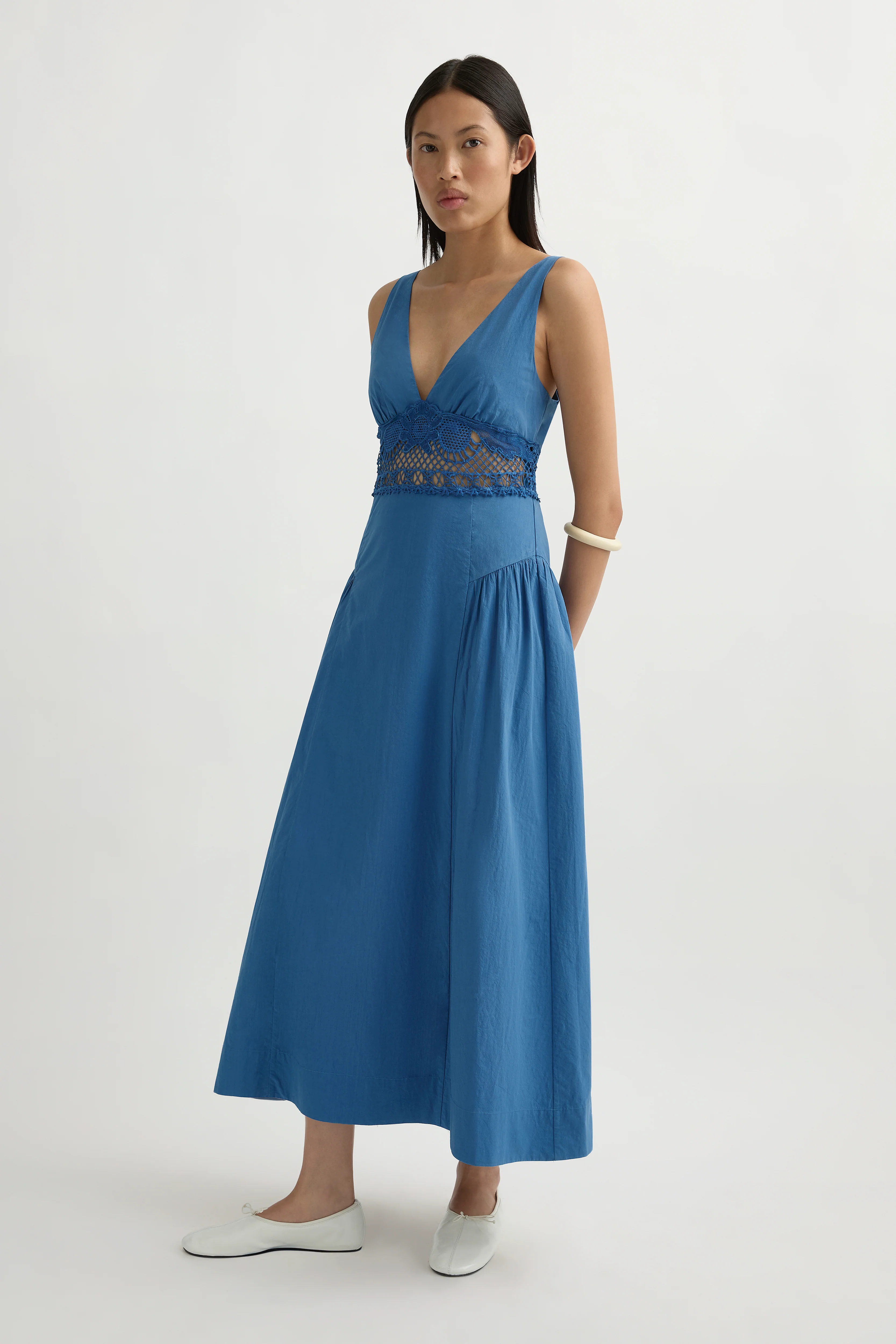 VEDA V-NECK DRESS - Image 3